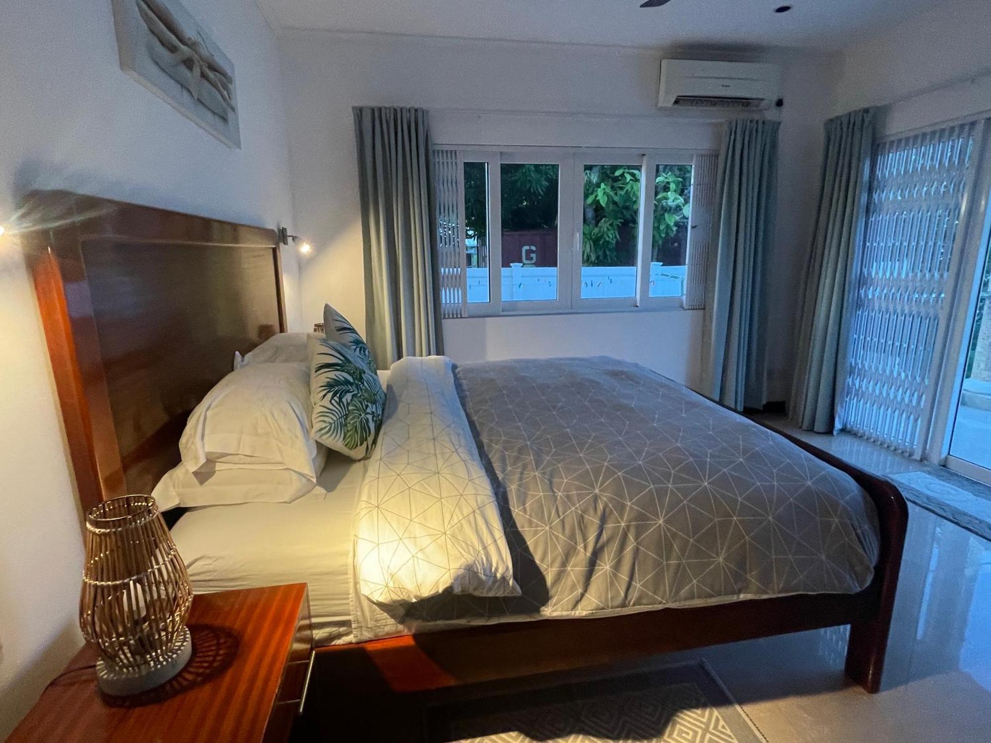 Tropic Villa Annex Grand Anse  Ngoại thất bức ảnh
